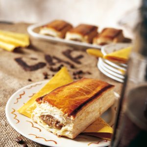Saucijzenbroodje