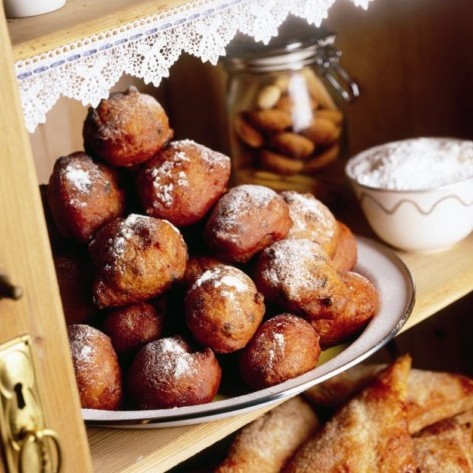 Oliebol / appelbeignet